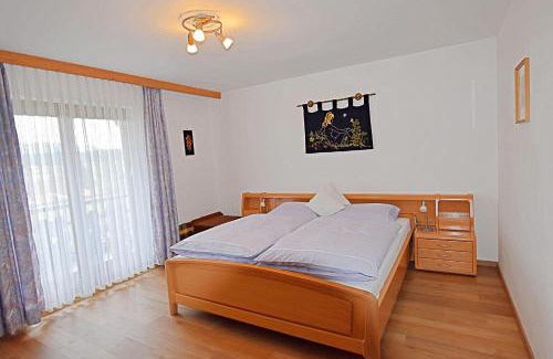 Bad Bayersoien Apartment | Ferienwohnung-Susanne-im-Gaestehaus-Bergfrieden