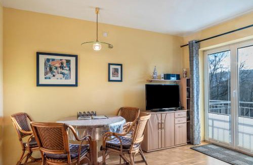 Oberhof Apartment | Ferienwohnung Tannenblick 1-3