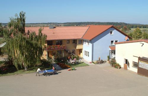 Creglingen Apartment | Ferienwohnung Taubertal Familie Arold