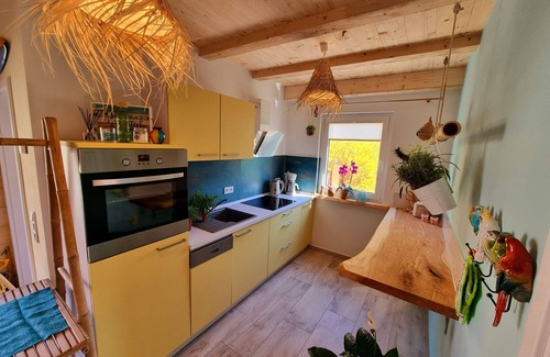 Malschwitz Apartment | Ferienwohnung Tiki-beach, Karibisches Flair in der Oberlausitz