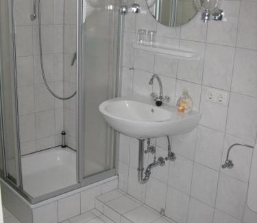 Volkwardingen Apartment | Ferienwohnung Ulrike Narjes