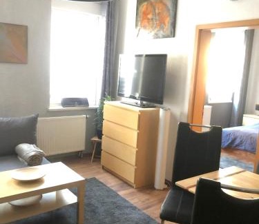 Kranichfeld Apartment | Ferienwohnung und Kunstgalerie