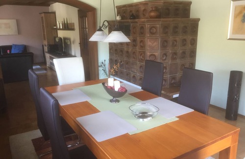 Oberfell Apartment | Ferienwohnung Unter dem Schild