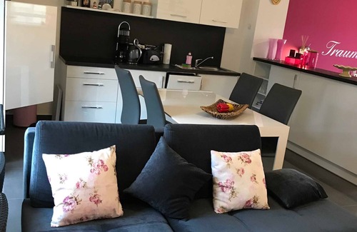 Gelbensande Apartment | Ferienwohnung Urlaubsparadies - Sonnenaufgang