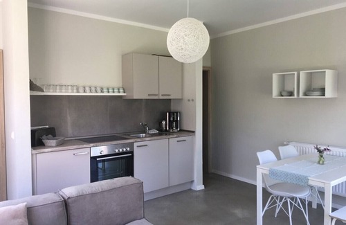 Saal House | Ferienwohnung V auf Hof Himmelgrün mit 49qm