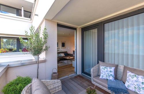 Andreasvorstadt Apartment | Ferienwohnung Veilcheneck