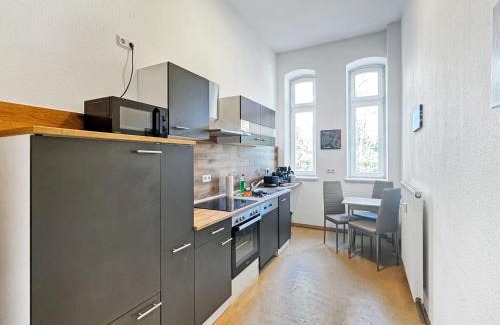 Herzberg Apartment | Ferienwohnung Villa Nieske - Jugendstil Denkmal, free WLAN & Parken, Self Check-In, Smart-TV