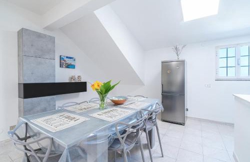 Tiche Apartment | Ferienwohnung Villa Segesta