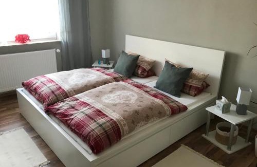 Petersberg Apartment | Ferienwohnung Von Paris