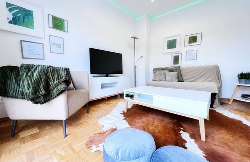 Schweinfurt Apartment | Ferienwohnung Waldblick Schweinfurt mit Terrasse