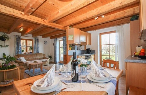 Traunstein Apartment | Ferienwohnung "waldblick" 80m², Eg-anbau 2 Pers., Nichtraucher, W-lan