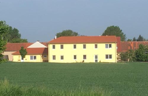 Simmershofen Apartment | Ferienwohnung Walkershofen