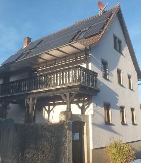 Bastheim Apartment | Ferienwohnung Wechterswinkel