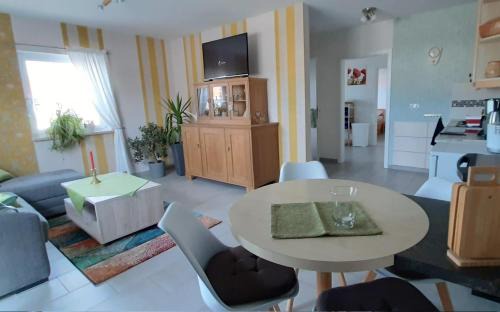 Bad Koesen Apartment | Ferienwohnung Weinbergblick