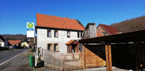 Sangerhausen Apartment | Ferienwohnung Weise