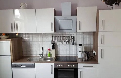 Nordenham Apartment | Ferienwohnung Wesergarten