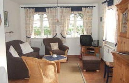 Alkersum Apartment | Ferienwohnung-Whg-am-Museum