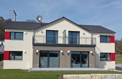 Beilngries House | Ferienwohnung Wiesenblume UR