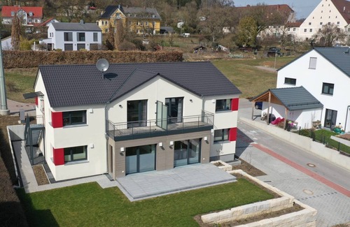 Beilngries House | Ferienwohnung Wiesenblume UR