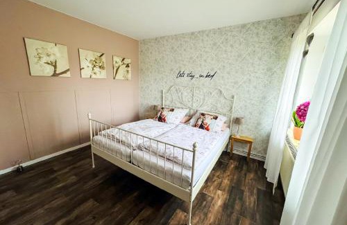 Backemoor Apartment | Ferienwohnung Wiesenzauber - Ruhige Lage am Stadtrand von Leer & Nähe Papenburg