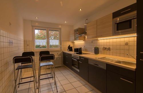 Resse Apartment | Ferienwohnung 'zimmer Frei'