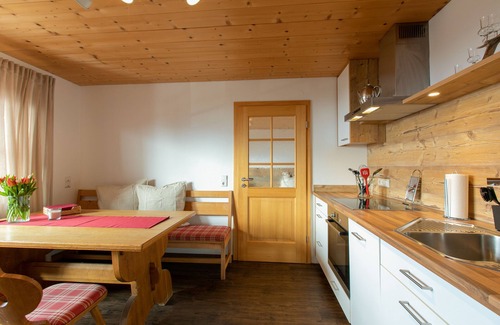 Wackersberg Condo | Ferienwohnung Zum" Hecher Klausi"