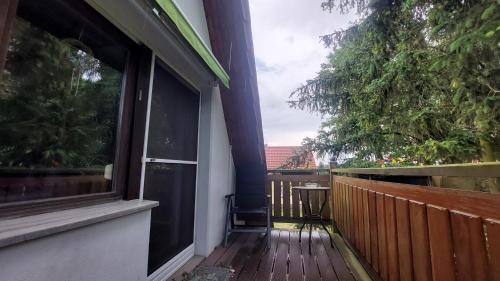 Friedersdorf Apartment | Ferienwohnung zum Holzwurm
