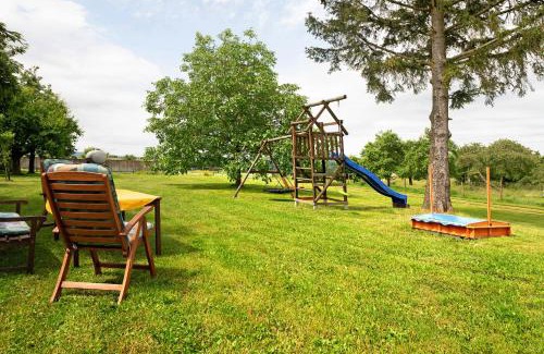 Raversbeuren Apartment | Ferienwohnung 'zum Moseltal'