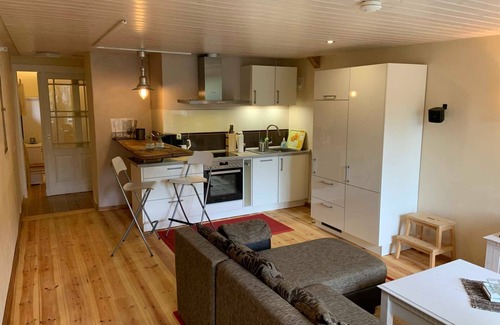 Kroeslin Apartment | Ferienwohnung Zur Alten Böttcherei - Ferienwohnung