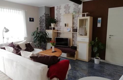 Pritzwalk Apartment | Ferienwohnung Zur Alten Schule