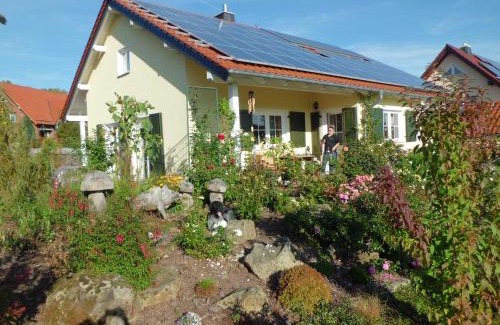 Neuenheerse Apartment | Ferienwohnung Zur Egge