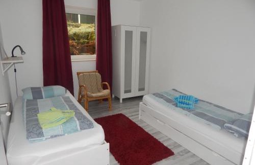 Neuenheerse Apartment | Ferienwohnung Zur Egge