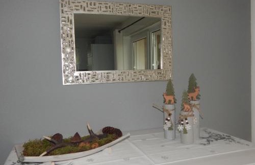 Neuenheerse Apartment | Ferienwohnung Zur Egge
