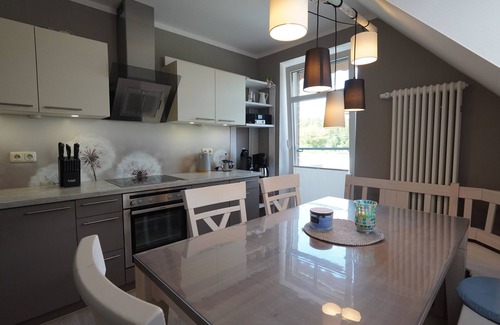 Serrahn Apartment | Ferienwohnunge "milan" am Krakower See mit Terrasse und Spielecke