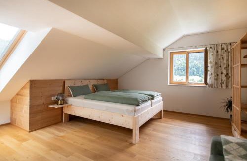 Grossdorf Apartment | Ferienwohnungen am Dorfbach