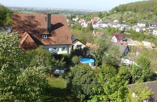 Mainberg Apartment | Ferienwohnungen Am Forsthaus