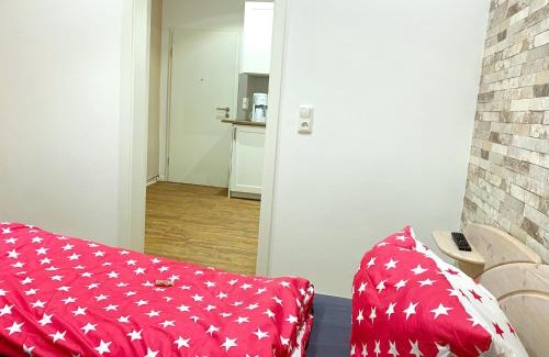 Itzehoe Apartment | Ferienwohnungen Arp "Kleine Gärtnerei" mit Parkplatz