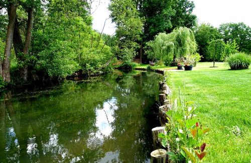 Burg-Dorf Apartment | Ferienwohnungen Ast