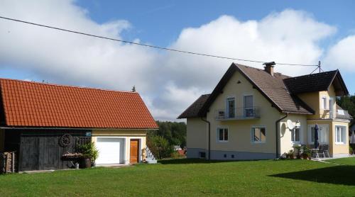 Schiefling am See Apartment | Ferienwohnungen Rasinger