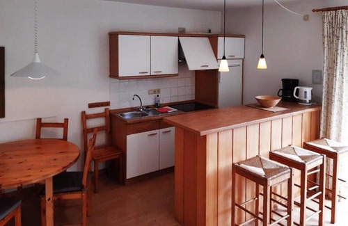 Lonvitz Apartment | Ferienwohnungen Blaues Haus, Putbus