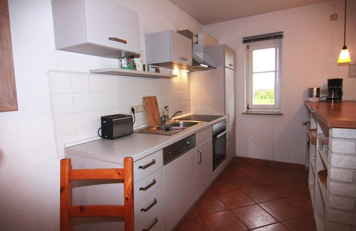 Lonvitz Apartment | Ferienwohnungen Blaues Haus, Putbus