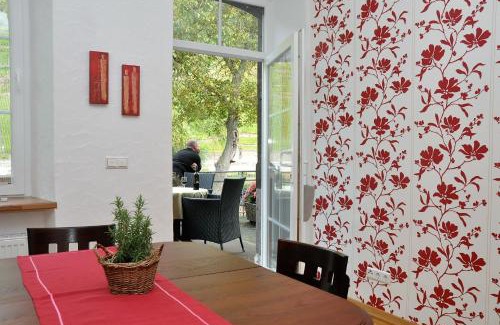 Ernst Apartment | Ferienwohnungen by Weingut Hommes in Ernst Mosel