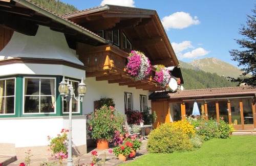 Elbigenalp Apartment | Ferienwohnungen Drexel
