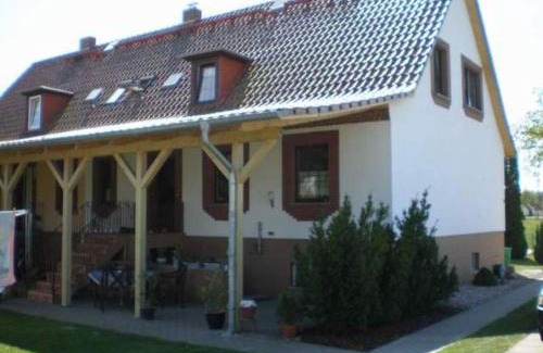 Behrenhoff Apartment | Ferienwohnungen Familie Mickley