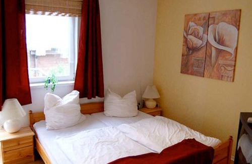 Elmenhorst/Lichtenhagen Apartment | Ferienwohnungen Haus Mecklenburg