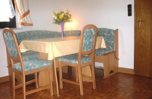 Steinwiesen Apartment | Ferienwohnungen Haus Waltraud
