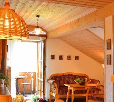 Frauenau Apartment | Ferienwohnungen Haus "Wildschütz"