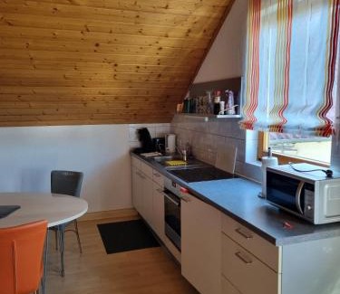 Minfeld Apartment | Ferienwohnungen Hock