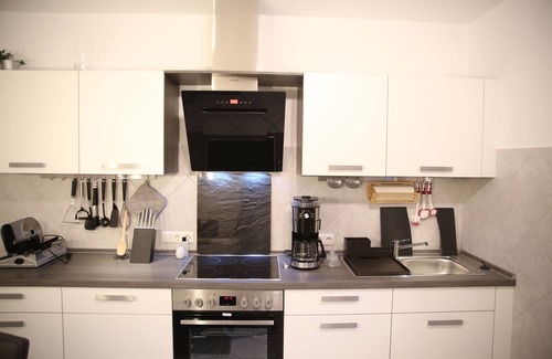 Herzhausen Apartment | Ferienwohnungen Hoffmann 4 star DTV classification