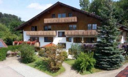 Lonsee Apartment | Ferienwohnungen Im Försterhaus